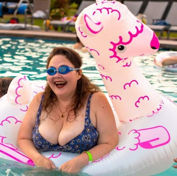 Meet your Posher, Caterina - Picture 5 of 8